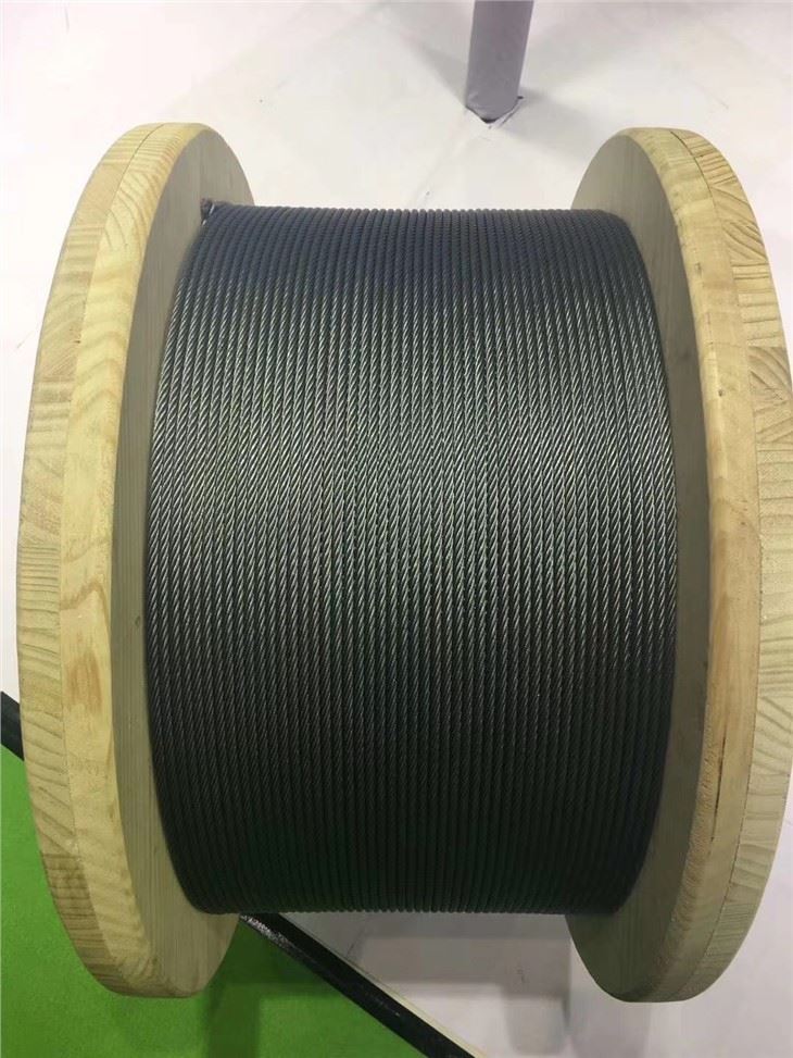 API Black Steel Wire Rope